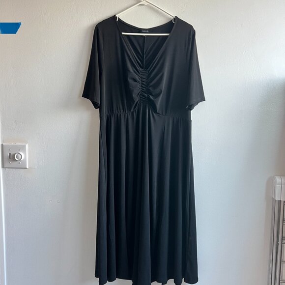 Flattering Torrid Black Dress, Size 2X, Rouched - Picture 3 of 5